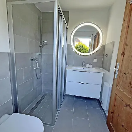 Bodden & 3 * Breege